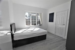 Photo 9- click for photo gallery